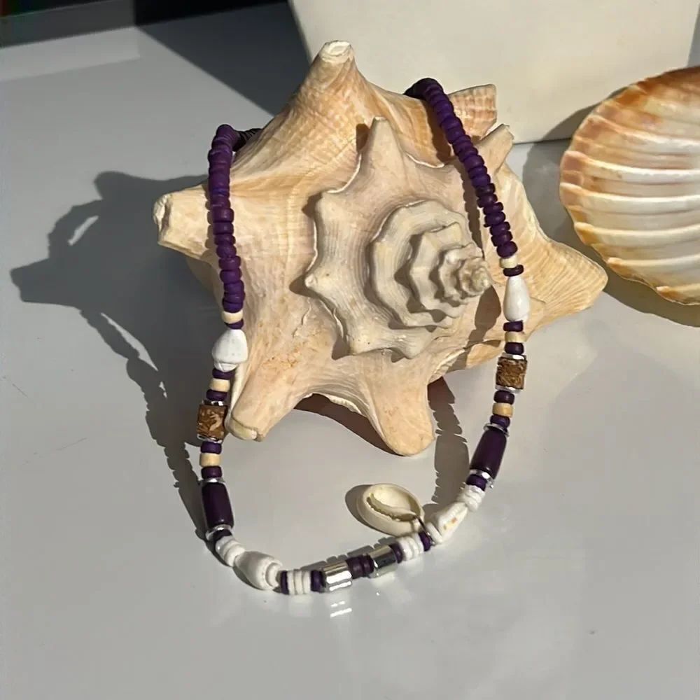Bundle Sale 3 for $15 | Shell & Bead Necklace with Hanging Shell - Picture 6 of 9